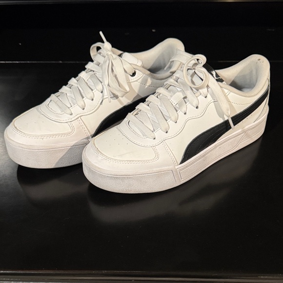 Puma Shoes - Puma White and Black Women's Sneakers